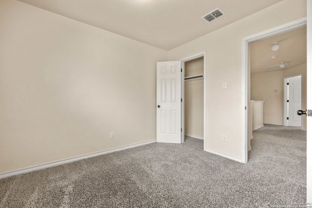 4936 FLIPPER DR, San Antonio, TX 78238