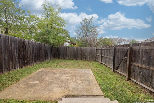 4936 FLIPPER DR, San Antonio, TX 78238