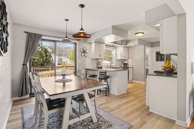 230 W Byron Road, Norton Shores, MI 49441