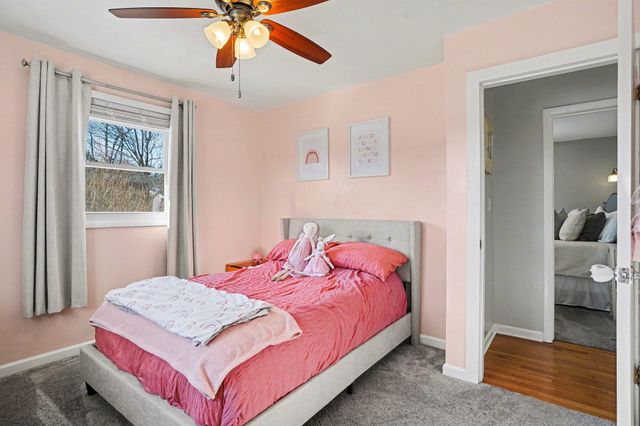 230 W Byron Road, Norton Shores, MI 49441