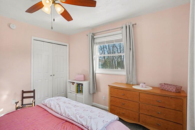 230 W Byron Road, Norton Shores, MI 49441