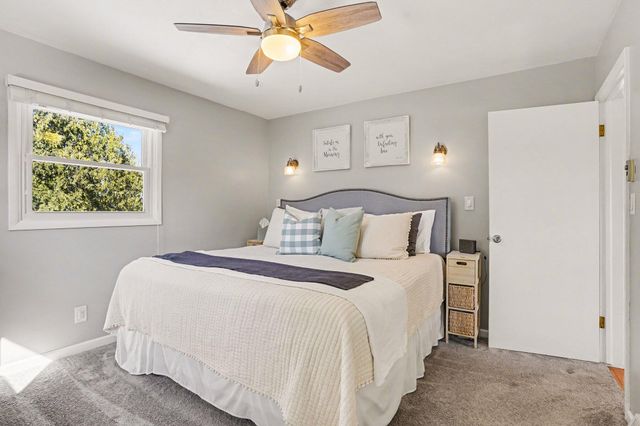 230 W Byron Road, Norton Shores, MI 49441