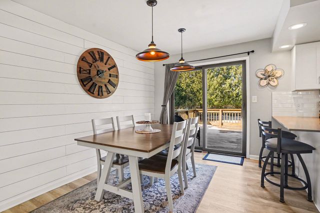 230 W Byron Road, Norton Shores, MI 49441