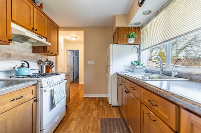 7445 Woodmar Avenue, Hammond, IN 46323