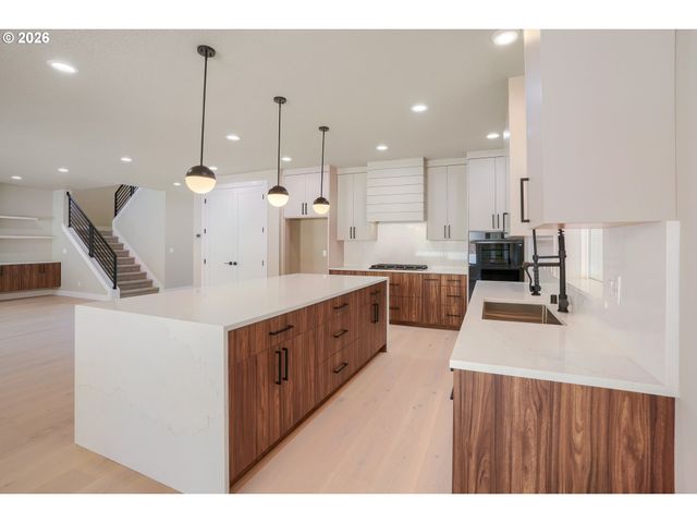 2504 Se 116TH Ct, Vancouver, WA 98664