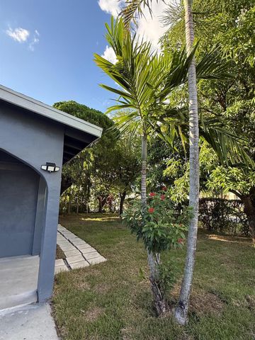 4400 SW 36th Street, West Park, FL 33023