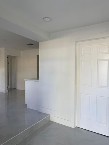 4400 SW 36th Street, West Park, FL 33023