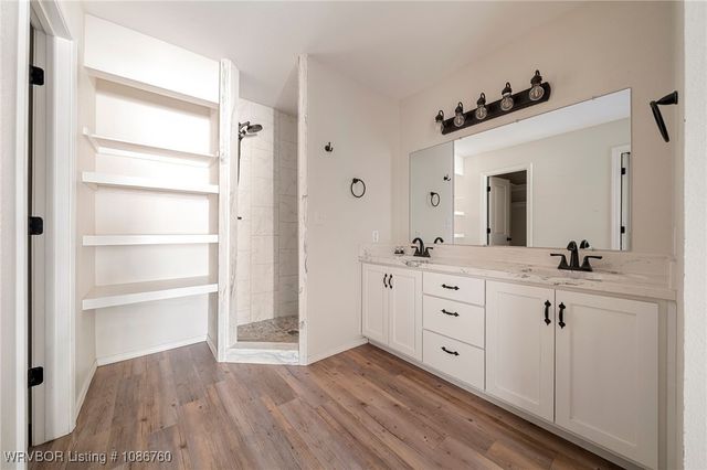 1619 Burchfiel Mountain, Cedarville, AR 72932