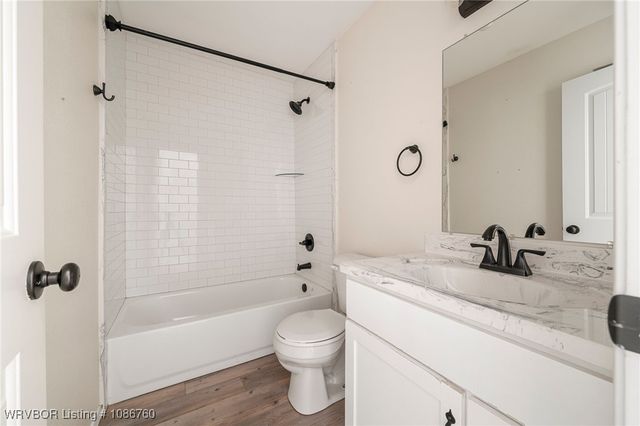 1619 Burchfiel Mountain, Cedarville, AR 72932