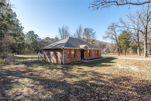 1619 Burchfiel Mountain, Cedarville, AR 72932