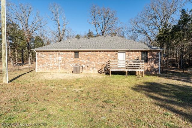 1619 Burchfiel Mountain, Cedarville, AR 72932