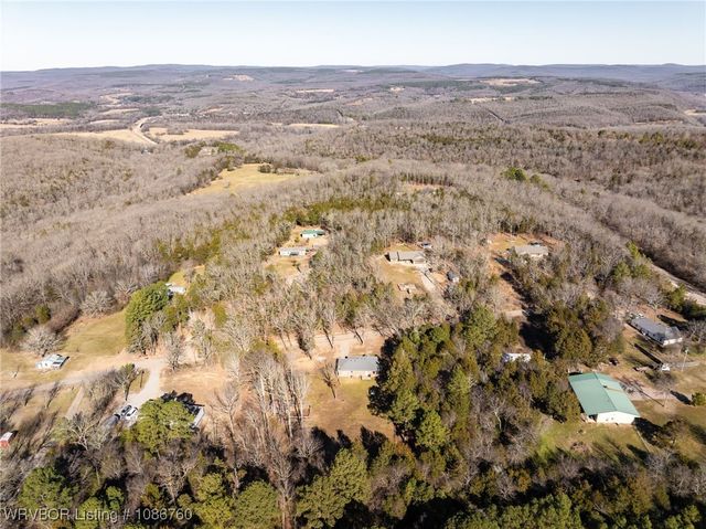 1619 Burchfiel Mountain, Cedarville, AR 72932