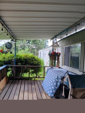 1103 Long Street, Gladewater, TX 75647