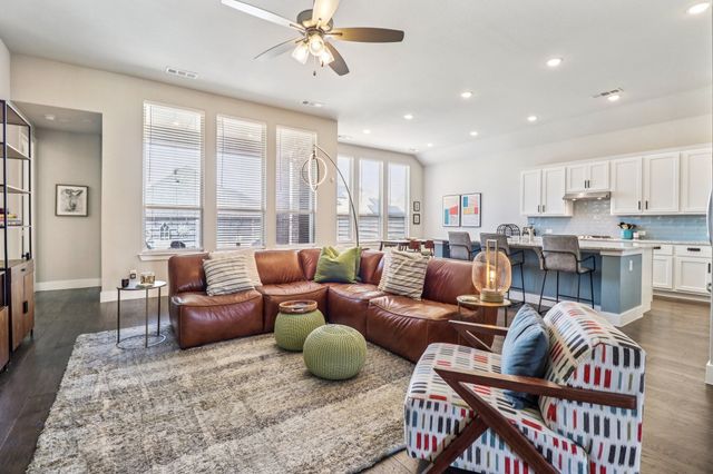 847 Longbranch Way, Little Elm, TX 76227