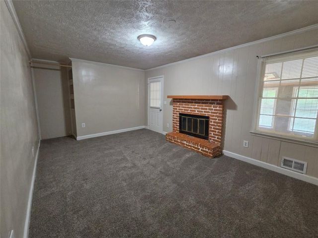 247 Sandra Drive NW, Lilburn, GA 30047