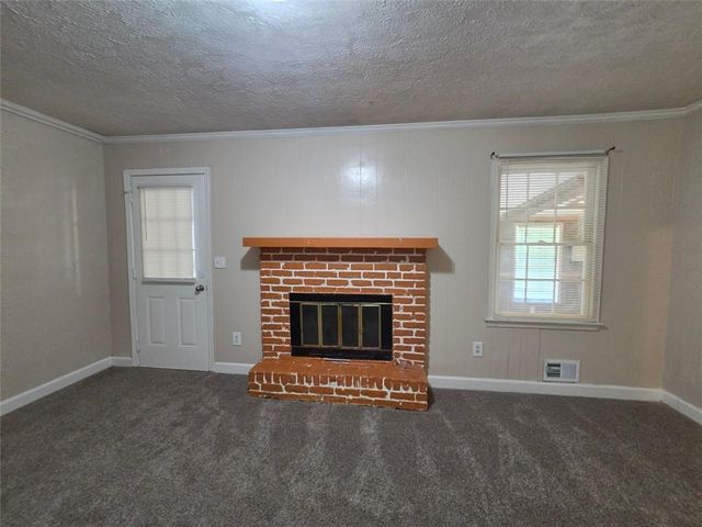 247 Sandra Drive NW, Lilburn, GA 30047