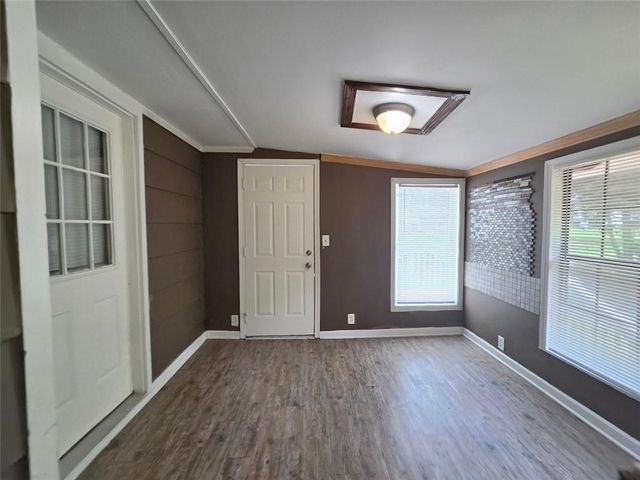 247 Sandra Drive NW, Lilburn, GA 30047