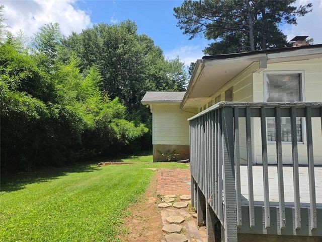 247 Sandra Drive NW, Lilburn, GA 30047