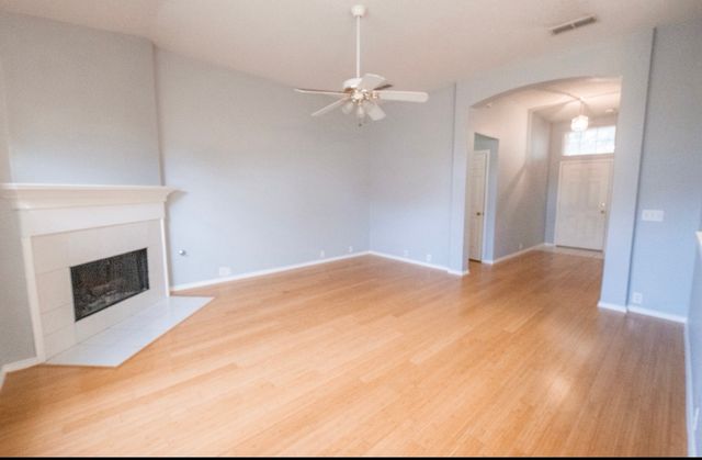 817 Stafford Station Drive, Saginaw, TX 76131