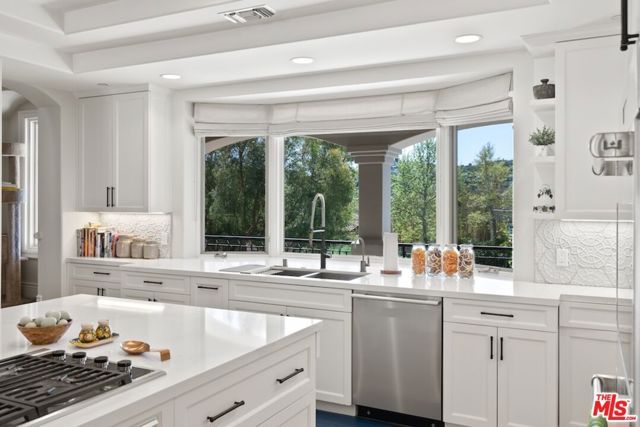 23593 Park South Street, Calabasas, CA 91302