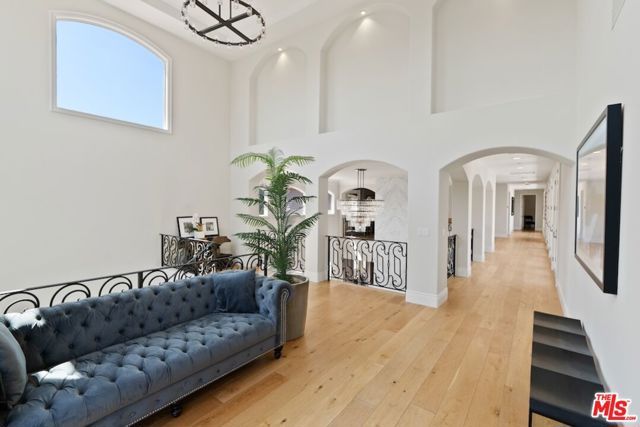 23593 Park South Street, Calabasas, CA 91302