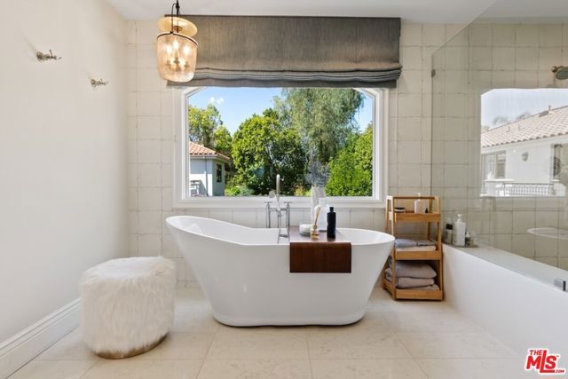 23593 Park South Street, Calabasas, CA 91302