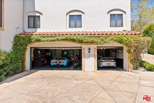 23593 Park South Street, Calabasas, CA 91302