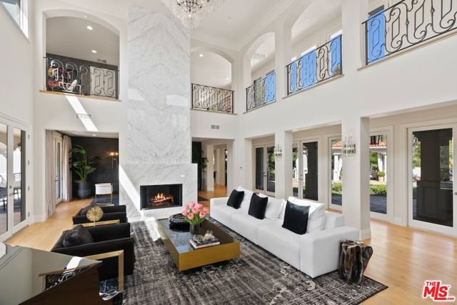 23593 Park South Street, Calabasas, CA 91302