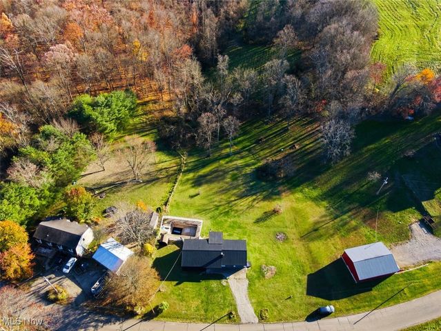 1747 E Airport Road NE, Mcconnelsville, OH 43756