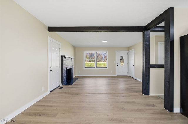 1747 E Airport Road NE, Mcconnelsville, OH 43756