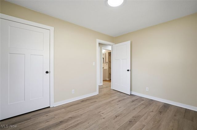 1747 E Airport Road NE, Mcconnelsville, OH 43756