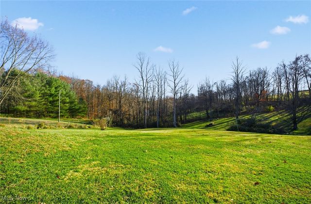 1747 E Airport Road NE, Mcconnelsville, OH 43756