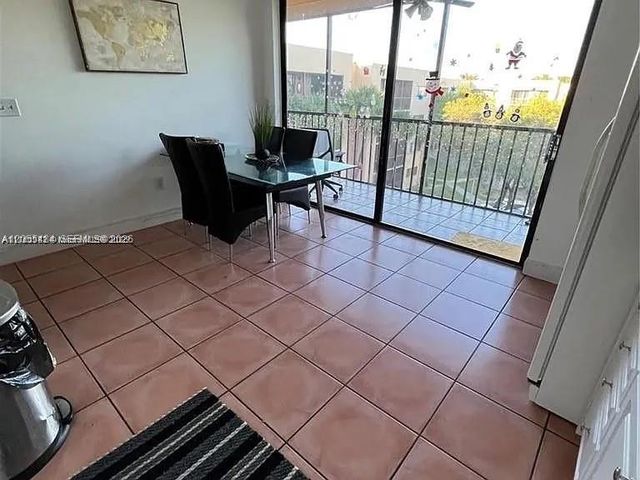 8600 SW 133rd Ave Road 423, Miami, FL 33183