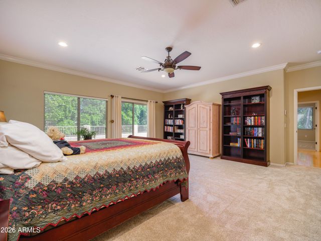 6132 W TOPEKA Drive, Glendale, AZ 85308