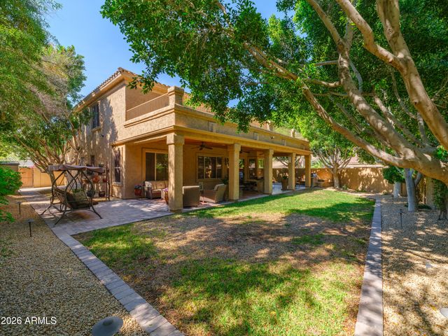 6132 W TOPEKA Drive, Glendale, AZ 85308