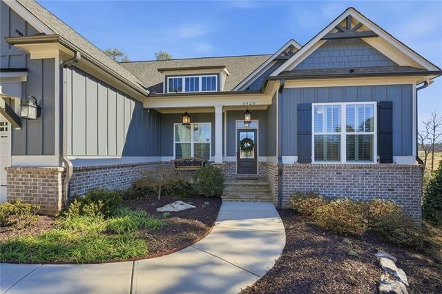 5420 Fishermans Cove, Gainesville, GA 30506