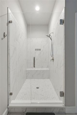 5420 Fishermans Cove, Gainesville, GA 30506