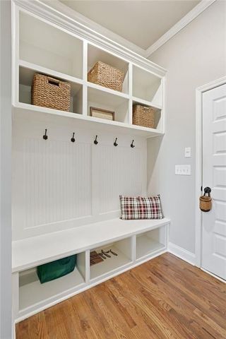 5420 Fishermans Cove, Gainesville, GA 30506