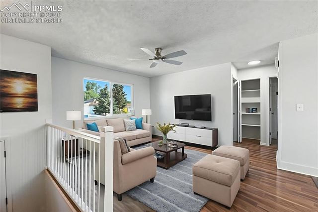 7033 Sequoyah Way, Colorado Springs, CO 80915