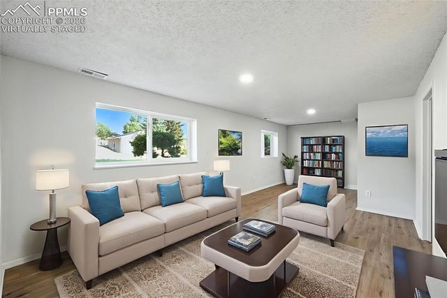 7033 Sequoyah Way, Colorado Springs, CO 80915