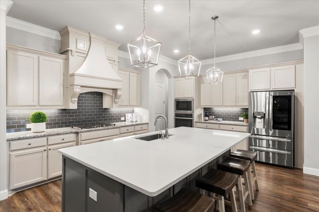 259 Broadmoor Drive, Haslet, TX 76052