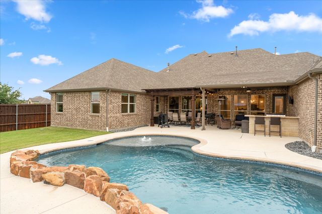 259 Broadmoor Drive, Haslet, TX 76052