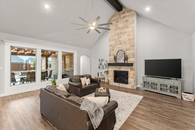 259 Broadmoor Drive, Haslet, TX 76052