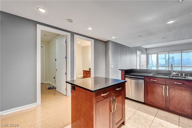 4575 Dean Martin Drive 1811, Las Vegas, NV 89103