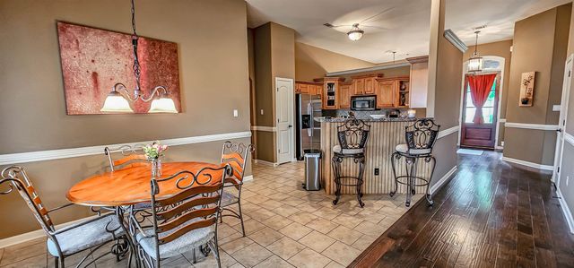 35 WHISPERING CREEK CV, Oakland, TN 38060