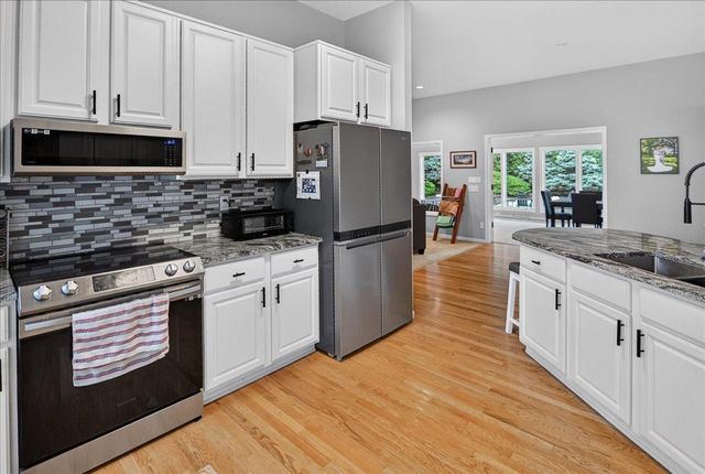 2779 Richardson Street, Fitchburg, WI 53711