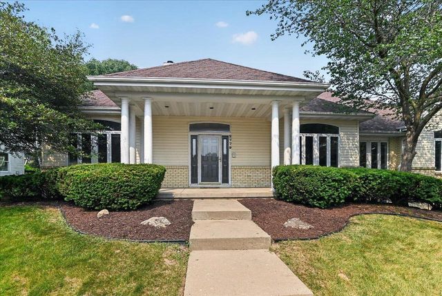 2779 Richardson Street, Fitchburg, WI 53711