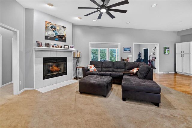2779 Richardson Street, Fitchburg, WI 53711