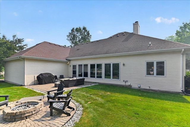 2779 Richardson Street, Fitchburg, WI 53711