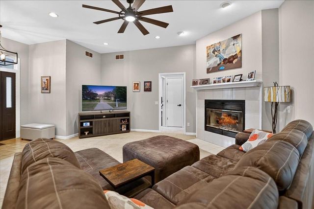 2779 Richardson Street, Fitchburg, WI 53711